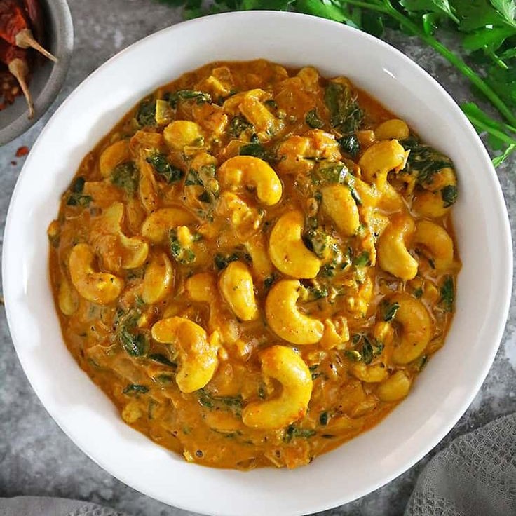 Cashew Curry