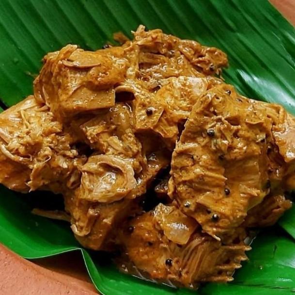 Young Jackfruit Curry (Polos)